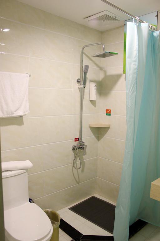 Hi Inn Shenyang Fengtian Street Стая снимка