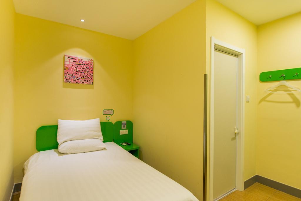 Hi Inn Shenyang Fengtian Street Екстериор снимка