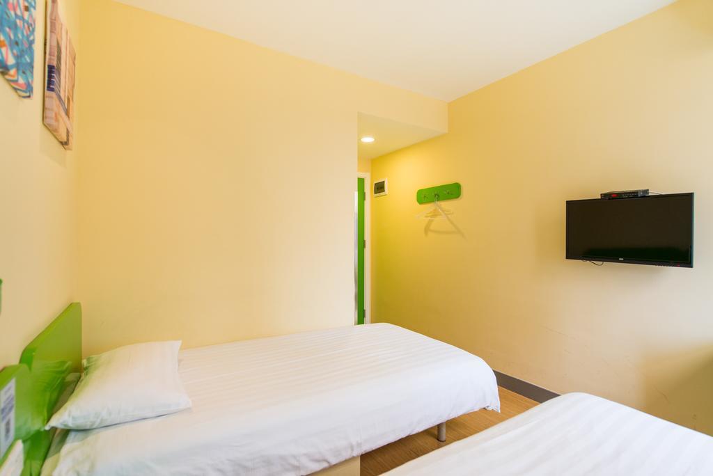 Hi Inn Shenyang Fengtian Street Екстериор снимка