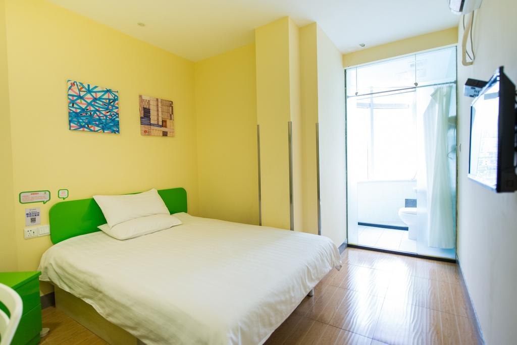 Hi Inn Shenyang Fengtian Street Екстериор снимка