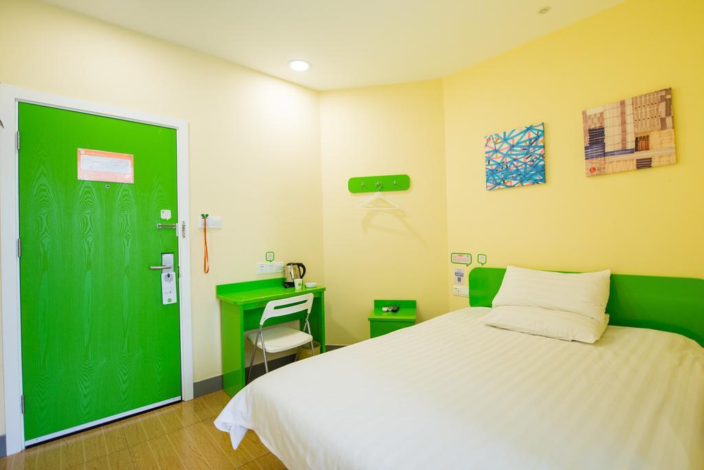 Hi Inn Shenyang Fengtian Street Екстериор снимка